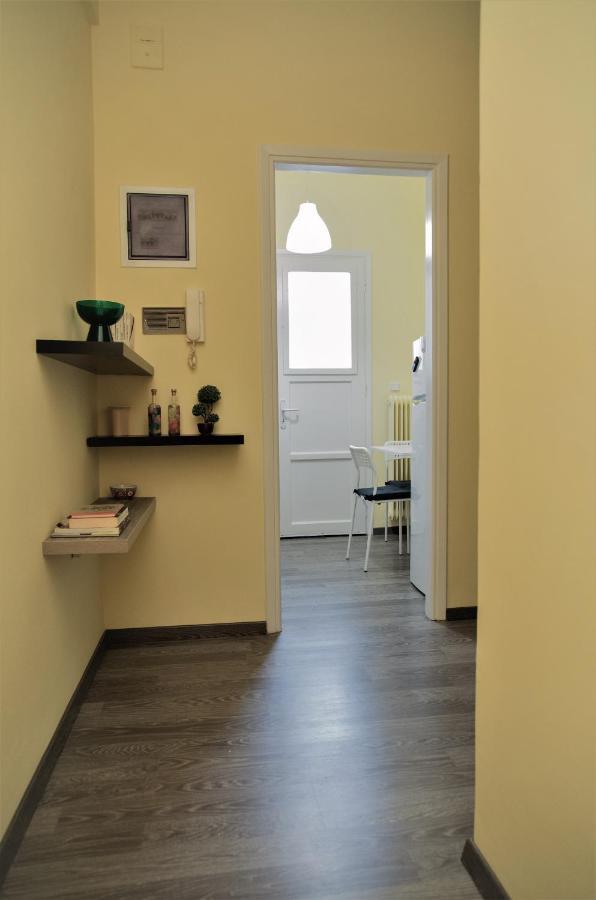 Cozy Renovated Flat In Koukaki Apartment Athens Ngoại thất bức ảnh