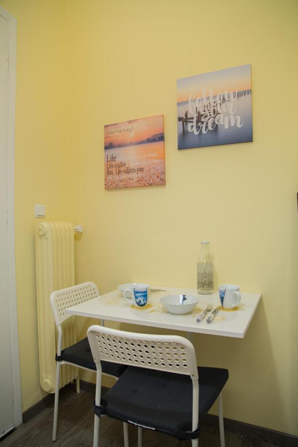 Cozy Renovated Flat In Koukaki Apartment Athens Ngoại thất bức ảnh